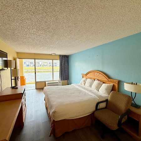 Days Inn By Wyndham Ruther Glen Kings Dominion Area Exterior photo